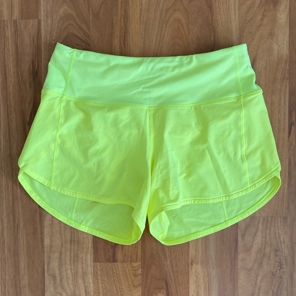 ❤️ Lululemon Speed Up High-Rise Short 4" Inseam Yellow Size 6
